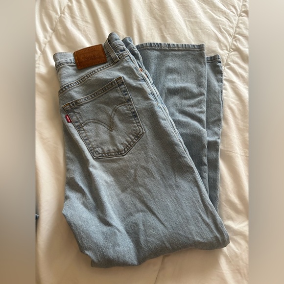 Levi’s RIBCAGE STRAIGHT ANKLE JEAN - Picture 1 of 3